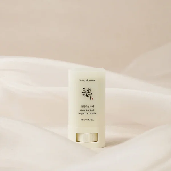 Beauty of Joseon Matte Sun Stick Mugwort + Camelia SPF50+ pieštukinė apsauga nuo saulės