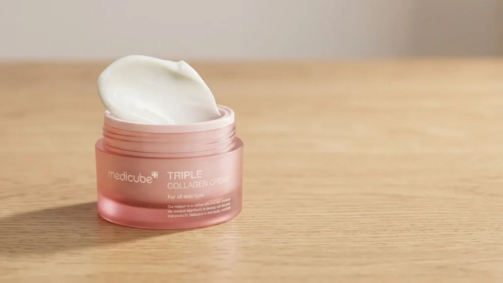 MEDICUBE Triple Collagen Cream 4.0 veido kremas – Kaip pasirūpinti oda kelionės metu (korėjietiška kosmetika)
