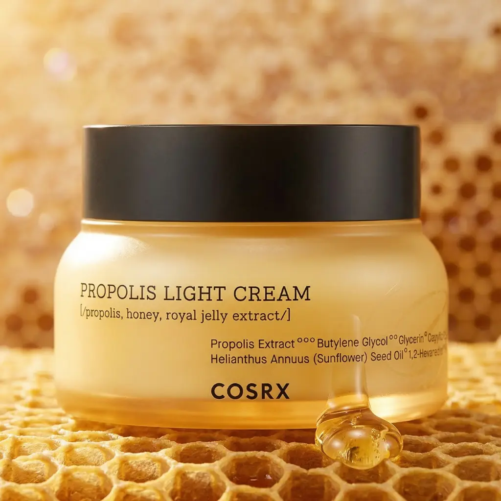 Sveikas odos švytėjimas su COSRX Full Fit Propolis Light Cream