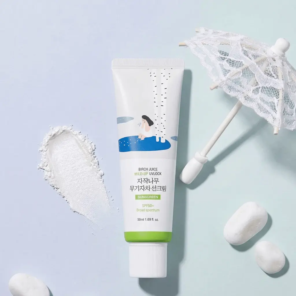 ROUND LAB Birch Juice Moisturizing Mild Up Sunscreen mineralinis apsauginis kremas