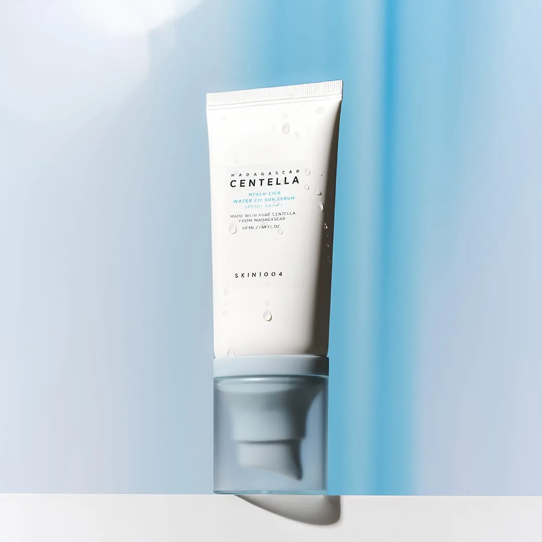 SKIN1004 Madagascar Centella Hyalu-Cica Water-Fit Sun Serum SPF50+ apsauga nuo saulės